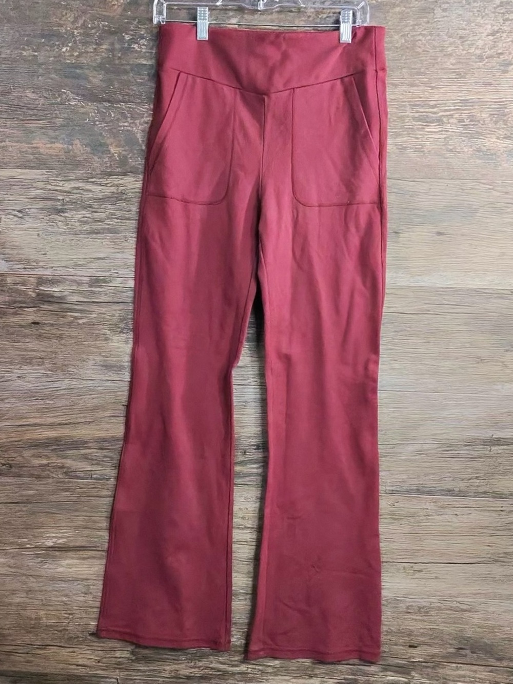 zuda Wine High-Rise Flare Leggings